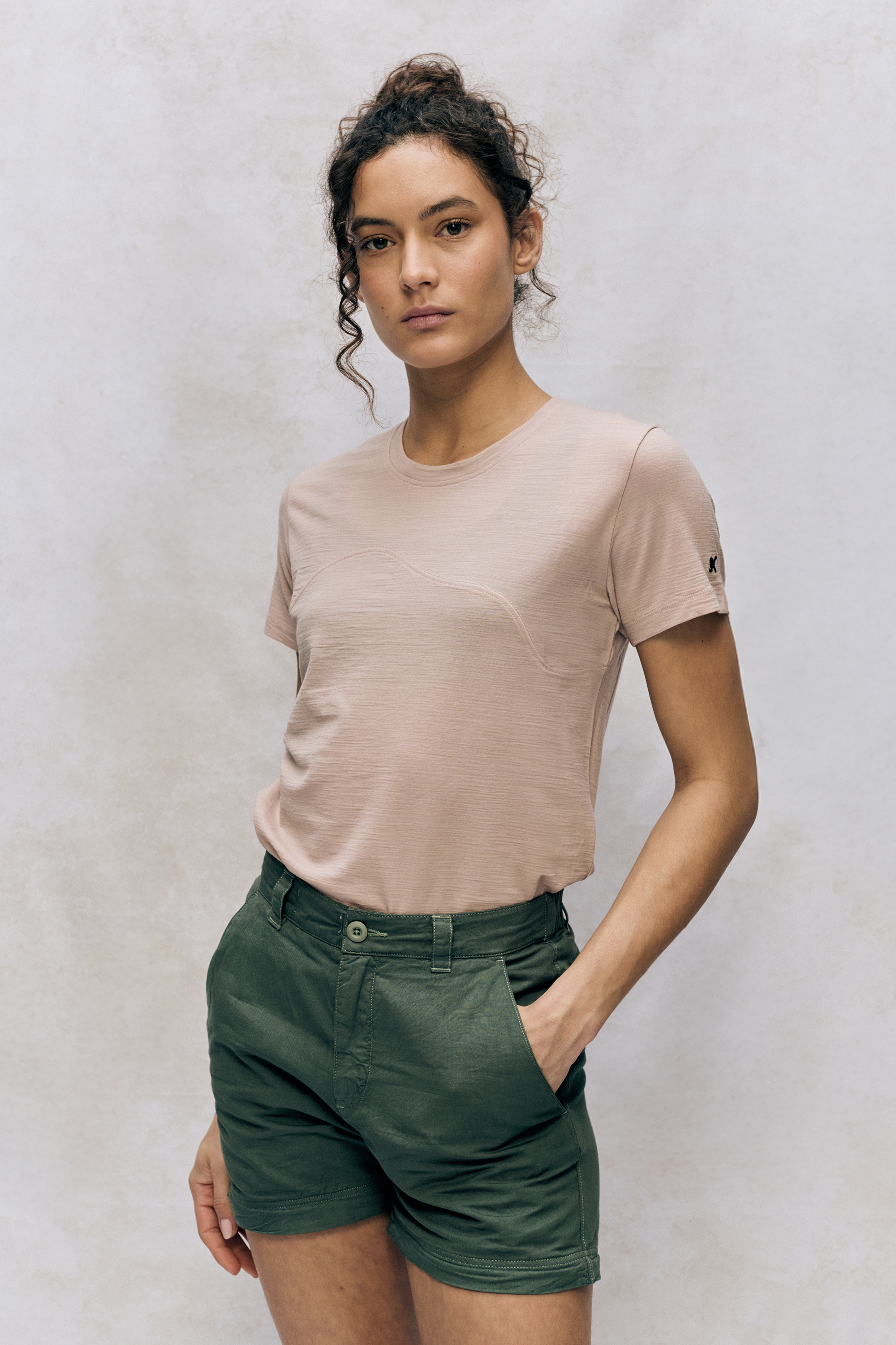 Le t-shirt Amelia - court