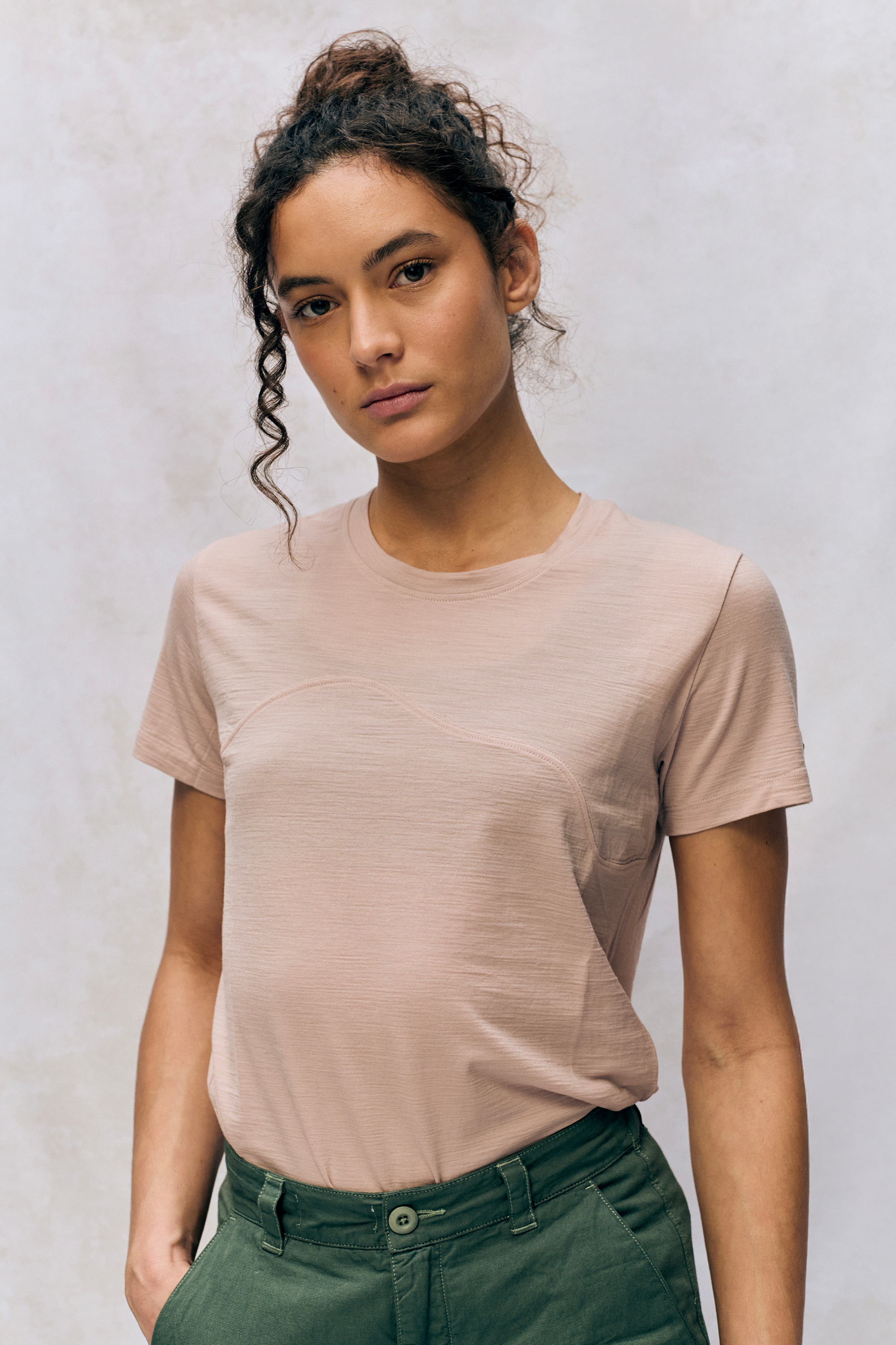 Le t-shirt Amelia - court