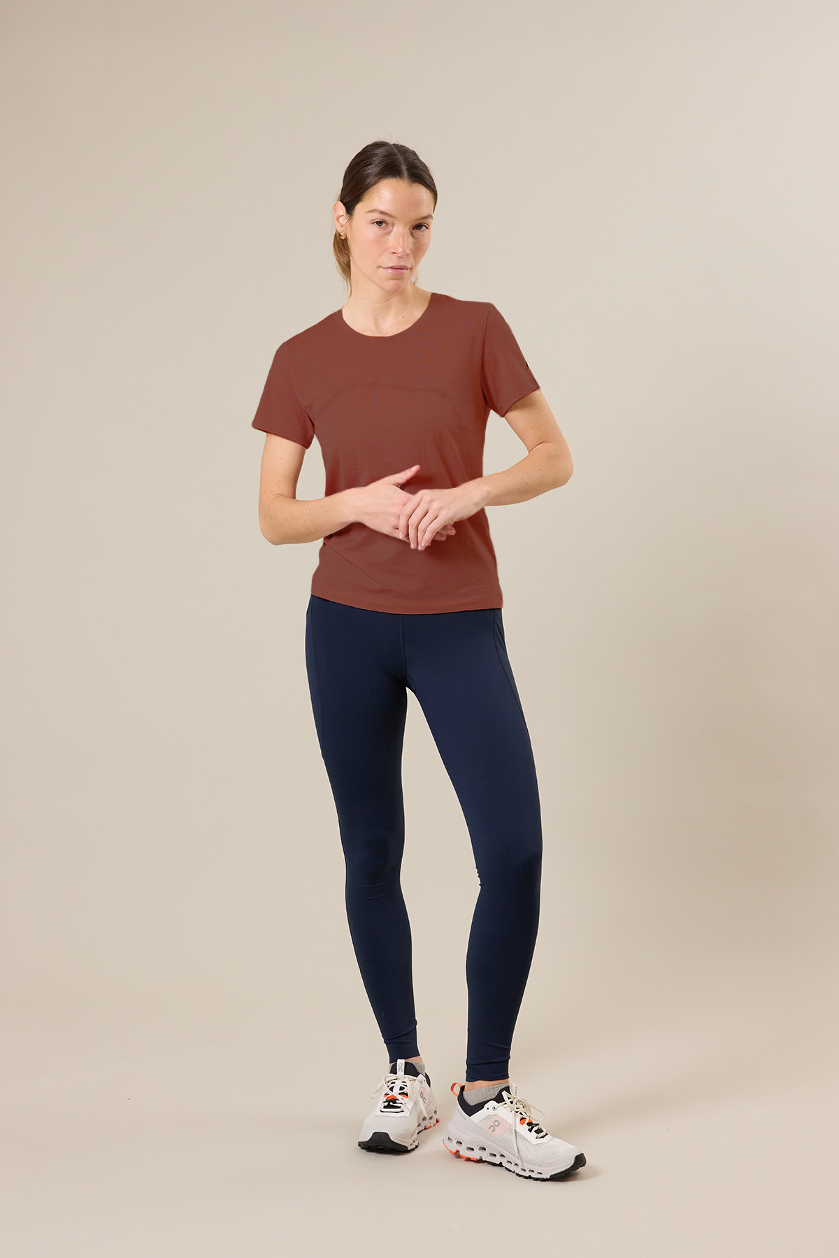 Le t-shirt Amelia - court