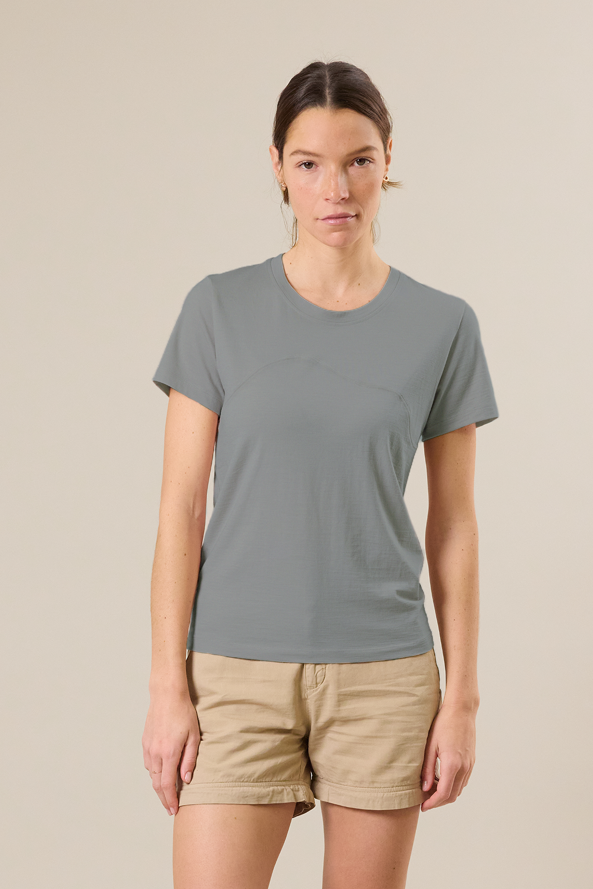 Le t-shirt Amelia - court